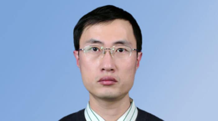 Dr R. Li, Chine