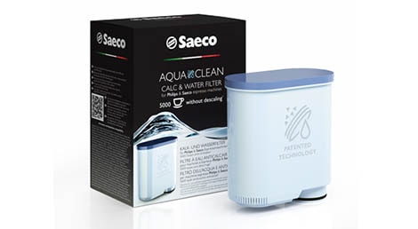 En 2015, Saeco lance le filtre breveté AquaClean et fête son 30ème anniversaire