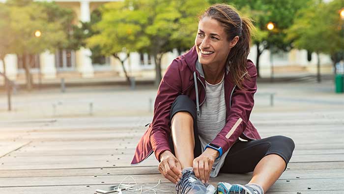 3 séances d'exercice à faire dans les parcs : du HIIT en plein air aux exercices sur les bancs publics