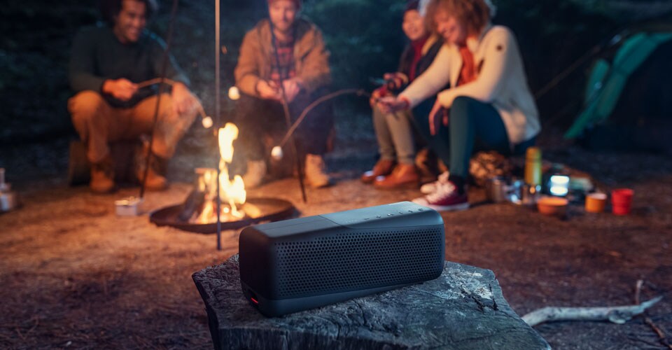 Enceinte bluetooth durable Philips S7807 utilisée en camping