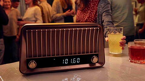 Enceinte Bluetooth au design rétro vintage avec radio Philips - TAVS700