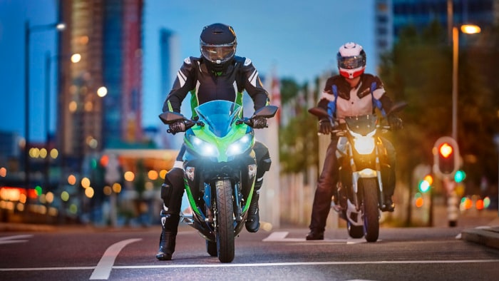 Ampoules led H4 auto/moto - Équipement auto