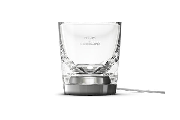 Philips Sonicare DiamondClean Smart avec ses accessoires 4