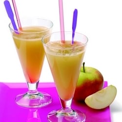 Jus de carotte, celeri et pomme - Boisson et glace | Philips