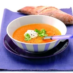 Soupe à la carotte et à la coriandre - Recette entrée | Philips