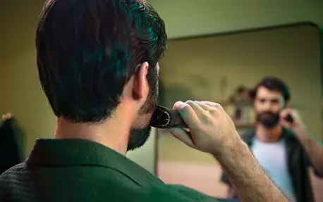 La moustache en guidon - le poids lourd des moustaches