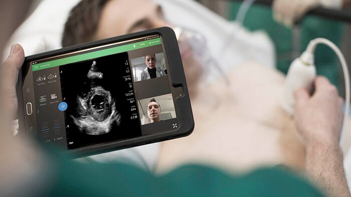 L'échographie portable apporte des diagnostics directement sur les lieux de prise en charge